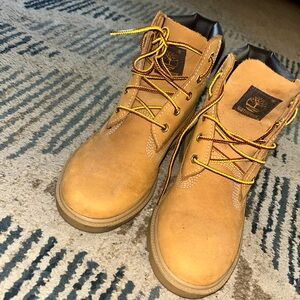 Timberland Kids Wheat/Tan Nubuck Lace-Up Boots